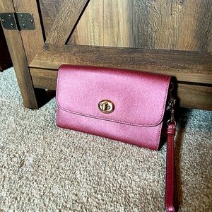 NWOT Coach crossbody/clutch